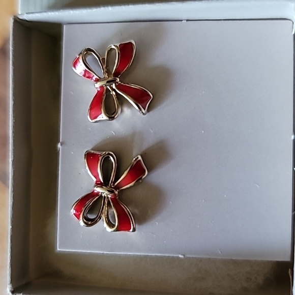 Vintage Avon Red Bow Pierced Earrings - Picture 2 of 5